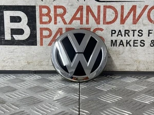 2014 - 2022 VW POLO V MK5 FRONT GRILL EMBLEM LOGO COVER 2G0853601A - Picture 1 of 24