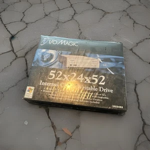 I/O Magic 52x24x52 Internal CD Rewritable Drive - Afbeelding 1 van 6