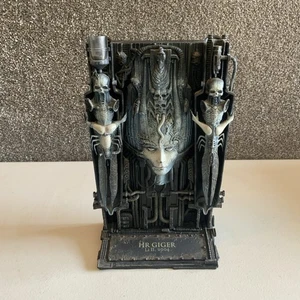 McFarlane HR Giger Li II 3D Escultura de Pared Estatua Figura Museo 2004 Extraterrestre - Imagen 1 de 12