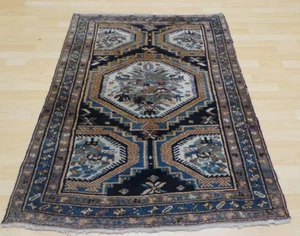 Antique Persain Oriental Carpet Rug Hand Made Wool Vintage 4ft 10" x 3ft 3" - Picture 1 of 15