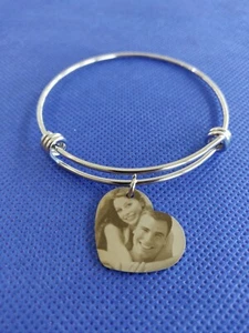 Bracciale con ciondolo personalizzato con foto in acciaio 316L NICHEL FREE - Foto 1 di 5