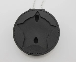 Chicago cut-out leather belt holder with chain and metal pin on picture - Picture 1 of 8