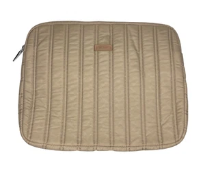 TUMI Beige Laptop Bag Padded Quilted Computer MacBook Case Sleeve 13" x 10.5" - Bild 1 von 3