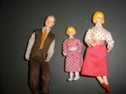 Vintage Lot of 3 Posable Plastic Doll House People Family Mom Dad Child (T18)