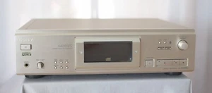 Reproductor de CD Sony CDP-XA555ES - Imagen 1 de 8