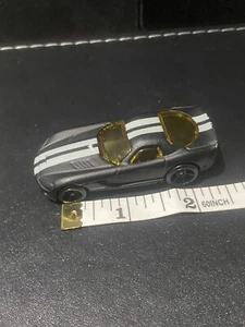 Hot Wheels 2006 Dodge Viper Black Racing Stripes Batman Logo Loose 1/64 Die-Cast - Picture 1 of 3