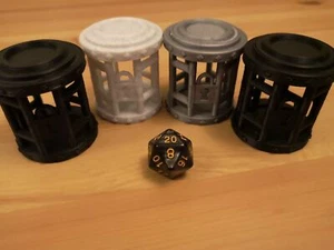 Dadi Prison/Jail for your Tabletop RPG. Dungeons and Dragons, DND, 5e regalo divertente - Foto 1 di 1