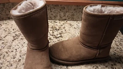 Bearpaw Ева короткие женские замшевые меха овчины ботинки гикори. Размер 9 - Изображение 1 из 4