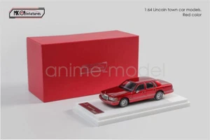 MK Miniatures 1:64 1992 Lincoln Town Car coche modelo diecast rojo - Imagen 1 de 4