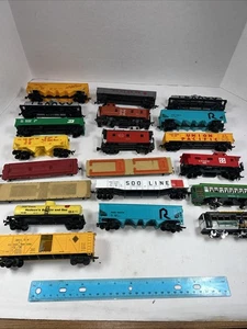 HO Scale Rolling Car Lot of 20- Box Cars - Oil Tankers - Caboose - Mixed Brands - Picture 1 of 16