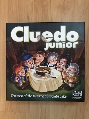 Parker Cluedo Junior  2003  Complete With Instructions in VGC - Image 1 of 3