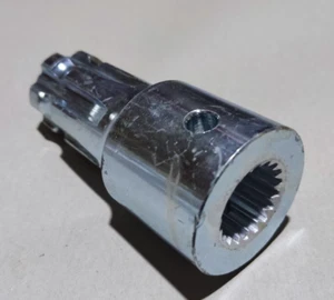 Reduzierhülse Kubota-Mitsubishi-Iseki Zapfwellenstummel 1"1/8-18Z auf 1"3/8-6Z - Bild 1 von 1