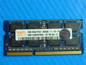 MacBook A1278 Hynix 2GB 2Rx8 PC3-8500S SO-DIMM Memory RAM HMT125S6TFR8C-G7 - Picture 1 of 3