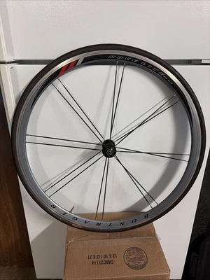Bontrager Race Lite Aero Front Wheel 700c - Image 1 of 4