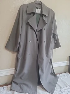 London Fog Women's Trench Coat Doble Breasted Size 2 Pet. Greygreenish Color - Picture 1 of 17