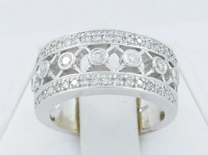 14K White Gold 0.75TCW Diamond Women's Wedding Ring - Picture 1 of 4