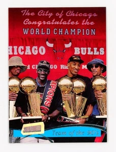 1997-98 Topps Stadium Club #5 Team of the 90's Chicago Bulls - Picture 1 of 2