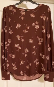 Ann Taylor Blouse Burgundy w/white flowers Size S Long sleeves scoop neck - Bild 1 von 3