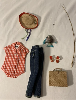 Vtg. Barbie's PICNIC SET #967 Blouse Jeans Sandals Basket Fishing Pole w/ Fish - Image 1 of 4