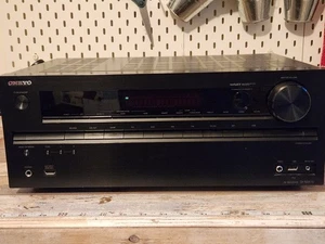 Onkyo: AV Receiver TX-NR515 Powers On Untested - Picture 1 of 17