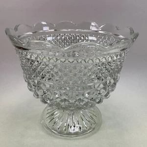 Anchor Hocking Wexford Footed Pedestal Bowl With Scalloped Rim - Picture 1 of 4