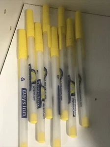 Days Inn motel Yellow Bic advertising stick pen. 8 Black Ink pens - Picture 1 of 2