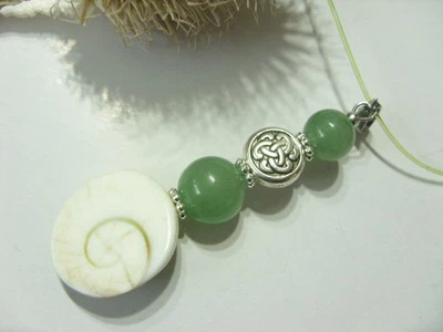  20 mm ovale Shiva Muschel Ketten Anhänger m.grünen Aventurin Edelstahl Schlaufe - Bild 1 von 3