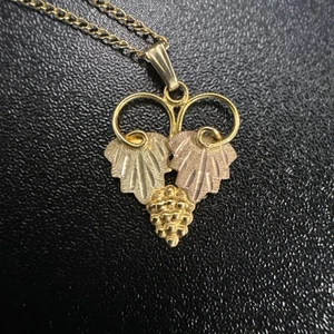 Black Hills Gold 10K Pendant Necklace with Leaves and Grapes Design - Picture 1 of 4