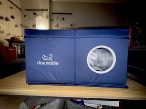 Cooling Outdoor Cat House | Weatherproof & Insulated | 26 in x 17 in - Picture 1 of 11