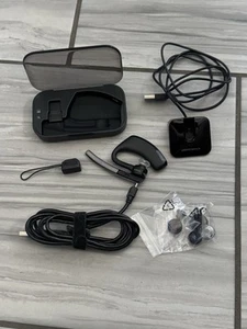 Plantronics Voyager Legend & Charging Case Bundle 89880-42 w/Dock - Picture 1 of 3