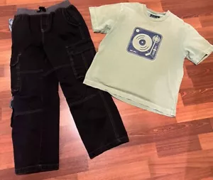 Mini Boden boys Fall Outfit Vinyl Record Player Tee & Pants Boys 9/10 - Picture 1 of 6