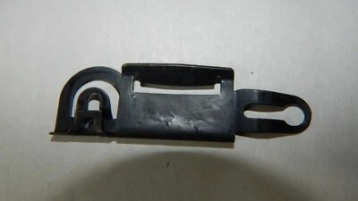 НОВЫЙ ИЗ СТАРЫХ ЗАПАСОВ 1981 1982 РТУТЬ ПУМА ЧЕТВЕРТЬ ОКНА МОЛДИНГ ФИКСАТОР E1DZ 6629100 A - Изображение 1 из 3