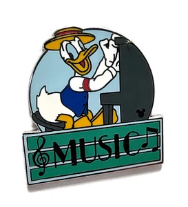 2005 WDW Donald Music MGM Parking Sign Cast Lanyard Series #3 Disney Pin #36532 - Picture 1 of 2