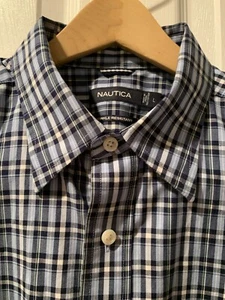 Nautica Men's Blue Plaid Cotton Short Sleeve Sportshirt Size L - Picture 1 of 12