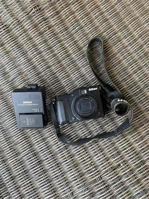 Nikon Coolpix P7000 10,1MP Kompakt Digitalkamera Schwarz - Bild 1 von 3