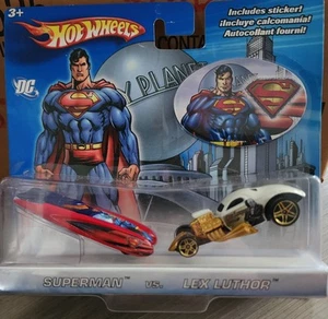 Hot Wheels DC Comics 2 Pack Superman vs Lex Luthor - Picture 1 of 1
