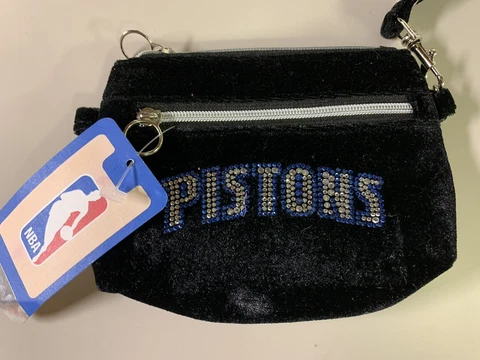 NWT Detroit Pistons Clutch Purse Cover