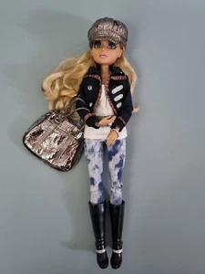SELTEN MGA Moxie Teenz Melrose 14" Modepuppe 2010 + Hut & Tasche Spielfigur - Bild 1 von 18