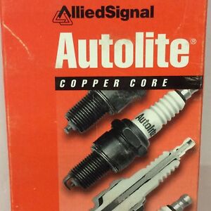 AUTOLITE 4 pack # 5125 Spark Plug-Copper Resistor Autolite 5125