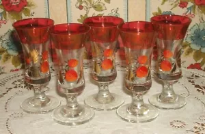 5 GAFAS DE PEDESTAL DE LICOR DE FRESA CORDIAL ARÁNDANO PARPADEANTE DÉCADA DE 1950 - Imagen 1 de 4