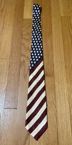 American Flag Tie. Mom Thought it Was Silk. 😆 Feels Better Than Most Polyester - Picture 1 of 1