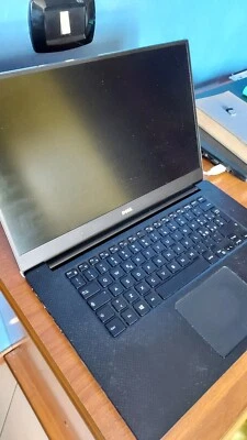 Portatile Dell XPS 9560 i7 15.5" usato buone condizioni  - Immagine 1 di 4