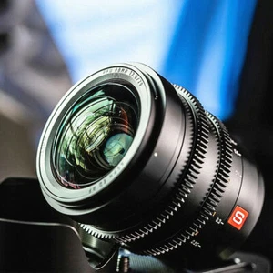 VILTROX 20mm T2.0 Manual Focus Full Frame Cine Lens for L-Mount Leica Panasonic - Picture 1 of 8