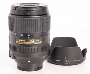 Nikon DX AF-S NIKKOR 18-300mm f/3.5-6.3 G ED VR *Exc Super Zoom Wide Tele Objektiv - Bild 1 von 10