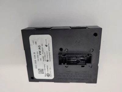 12-15 VOLKSWAGEN PASSAT LLAVE SIN LLAVE MENOS MÓDULO DE CONTROL DE ENTRADA 5K0959434B OEM Foto 1 de 4