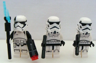 Lego Star Wars Minifigure Lot Of 3 Stormtroopers & First Order Executioner - Image 1 of 4