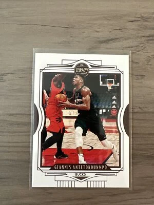 2020-21 Panini Chronicles Legacy Giannis Antetokounmpo #689 - Image 1 of 2