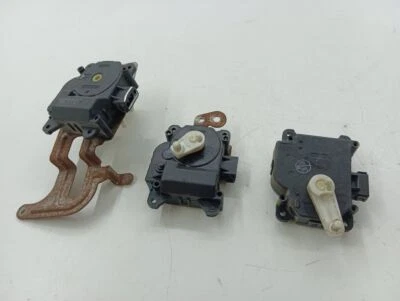 Actuador calefacción aire acondicionado honda cr-v 2003 0637008300 gasolina 110kw AMD98123 Foto 1 de 4