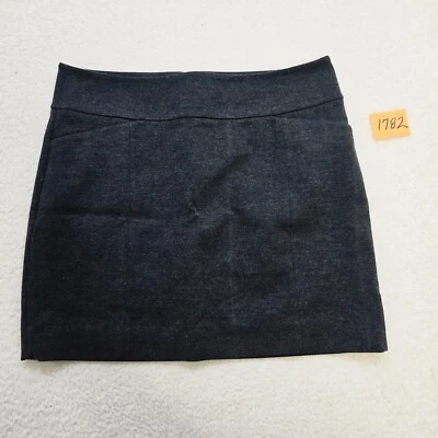 Minifalda Casa Blanca Mercado Negro Talla S Cremallera Trasera Gris Oscuro Usada Foto 1 de 4