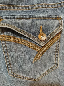 Apt. 9 Damen Gr. 6 Jeans Bootcut Mid-Rise Pattentasche *C794R - Bild 1 von 3